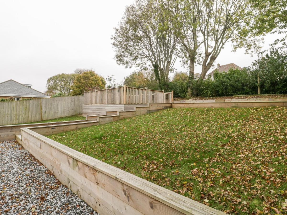 Flat 2, 38 Preston Road Apartman Weymouth Kültér fotó
