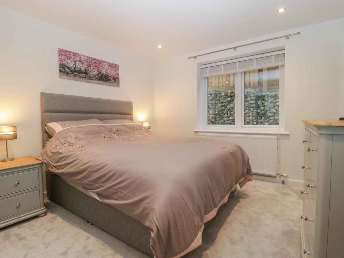 Flat 2, 38 Preston Road Apartman Weymouth Kültér fotó